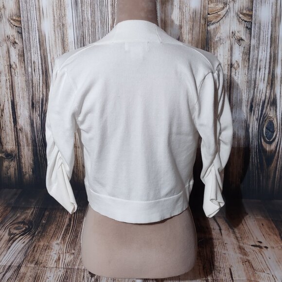 CARMEN MARC VALVO White Shrug - Picture 2 of 3